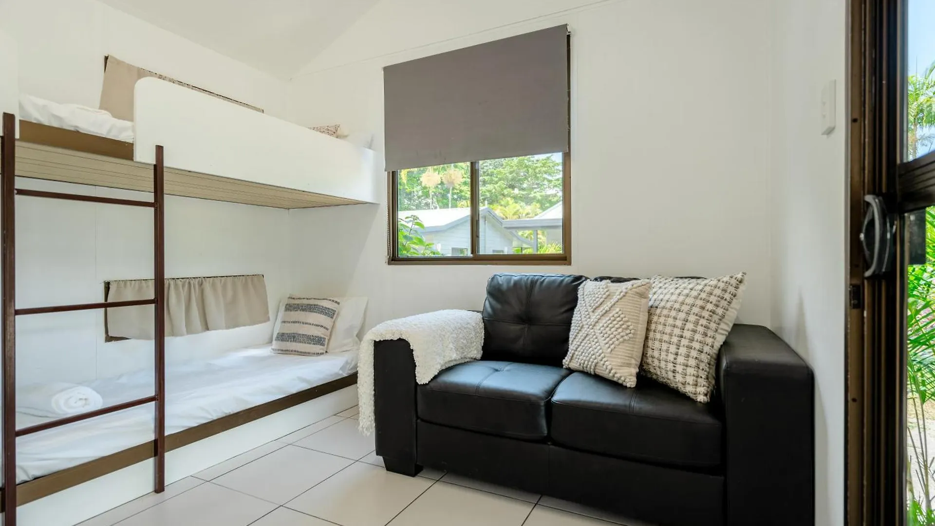 Tasman Holiday Parks - Cairns Cool Waters