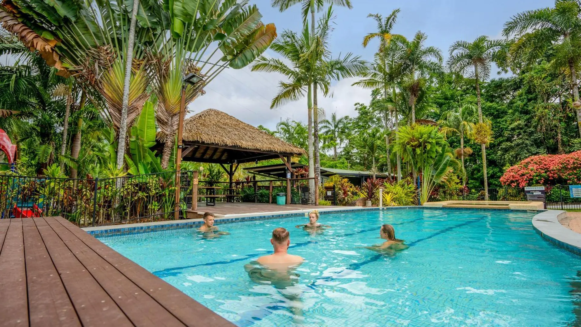 Tasman Holiday Parks - Cairns Cool Waters